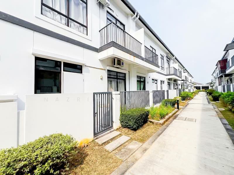 2-storey Terraced House for Sale in Eco Grandeur (Puncak Alam) - Nazrin Hakimin - PropertyGuru.com.my