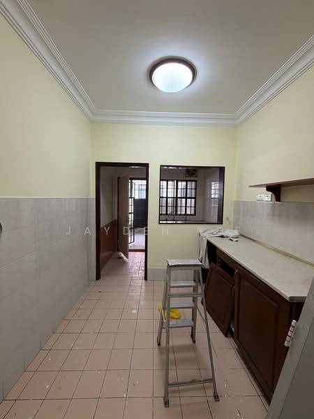 2-storey Terraced House for Rent in Bandar Baru Sri Petaling (Sri Petaling) - Jayden Yee - Kitchen - PropertyGuru.com.my
