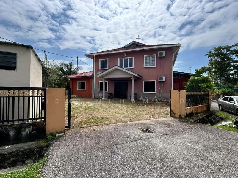 2-storey Terraced House for Sale in Garden Avenue (Seremban 2) - Ismi Muhammad - Exterior - PropertyGuru.com.my