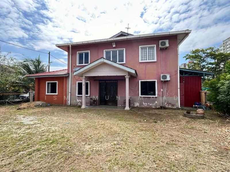 2-storey Terraced House for Sale in Garden Avenue (Seremban 2) - Ismi Muhammad - Exterior - PropertyGuru.com.my