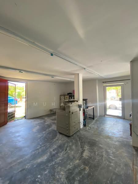 2-storey Terraced House for Sale in Garden Avenue (Seremban 2) - Ismi Muhammad - Interior - PropertyGuru.com.my