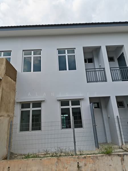Rumah Teres untuk Disewa di Bandar Dato Onn (Tebrau) - Alanis Lee - PropertyGuru.com.my