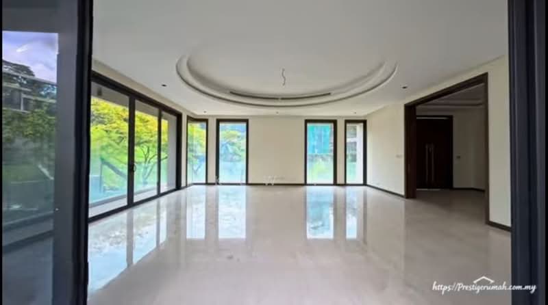 Rumah Banglo untuk Dijual di Bukit Tunku (Kenny Hills) (Kuala Lumpur) - Kew . - Living Room - PropertyGuru.com.my