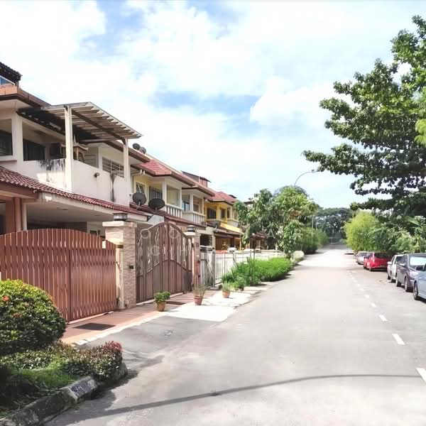 2.5-storey Terraced House for Sale in Taman Megah (Cheras) - Sooi Har Ching - Exterior - PropertyGuru.com.my