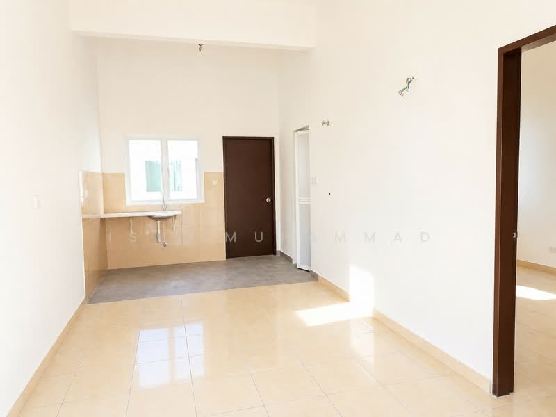 2-storey Terraced House for Sale in Taman Pinggiran Bayu (Mantin) - Ismi Muhammad - Interior - PropertyGuru.com.my