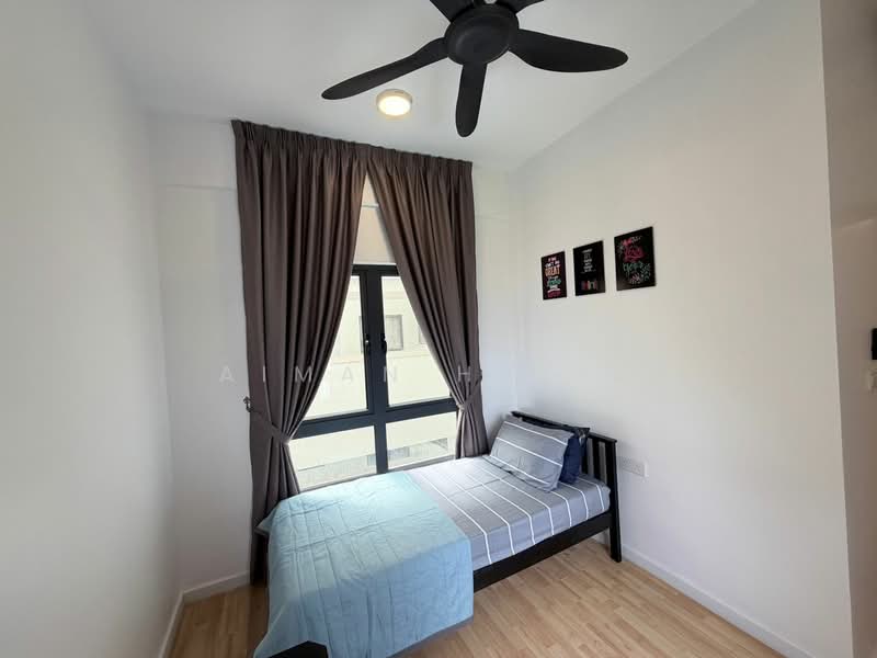 Servis Apartment untuk Disewa di Suria Residence - Aiman Haziq - Bedroom - PropertyGuru.com.my