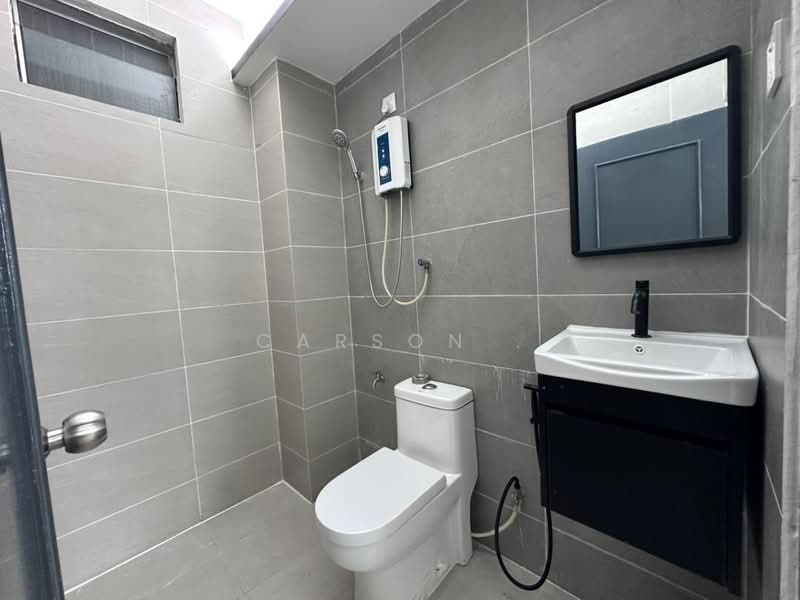 Apartment for Sale at Lake View Suites - Carson . - Bathroom - PropertyGuru.com.my