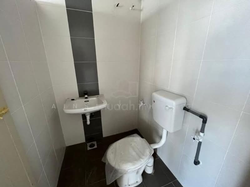 Commercial Semi-D for Sale in Taman Menglembu Impiana Adril (Menglembu) - Ainsley Thong - PropertyGuru.com.my