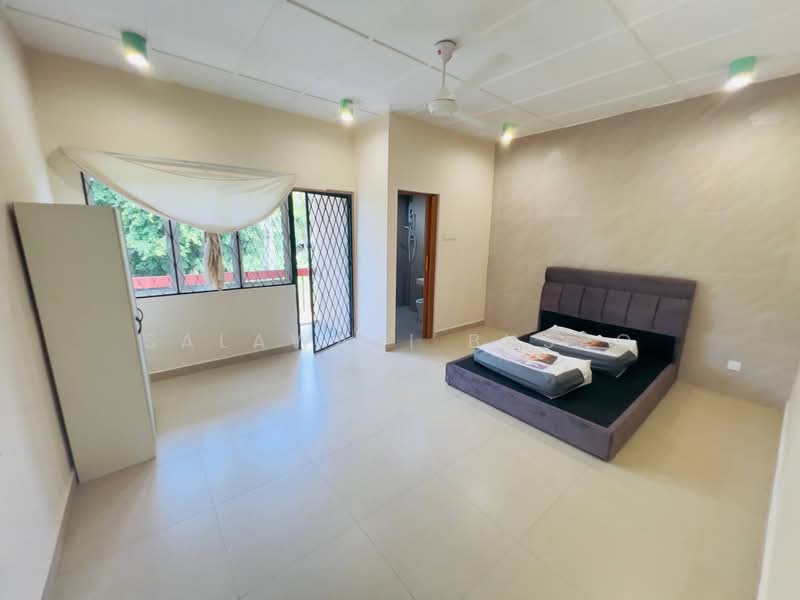 2-storey Terraced House for Rent in SS14 (Subang Jaya) - Salawati Busro - Bedroom - PropertyGuru.com.my