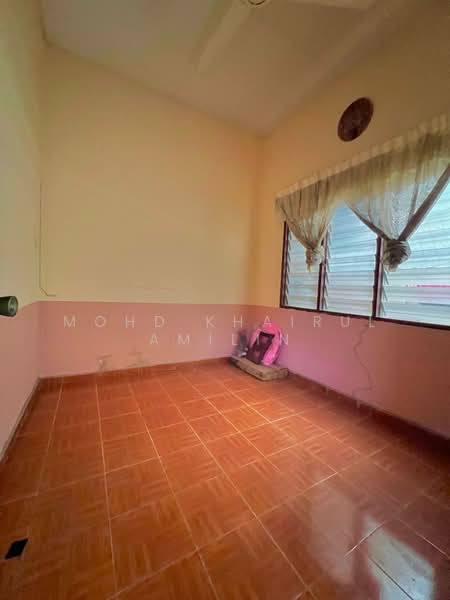 1-storey Terraced House for Sale in Taman Dato' Hormat (Telok Panglima Garang) - Mohd Khairul Amilin - Interior - PropertyGuru.com.my