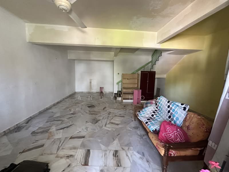 2-storey Terraced House for Sale in Bandar Teknologi Kajang (Kajang) - Andy Ho - Living Room - PropertyGuru.com.my