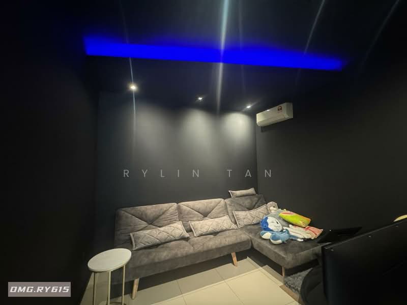 3-storey Terraced House for Sale in Ambang Botanic (Klang) - Rylin Tan - Living Room - PropertyGuru.com.my