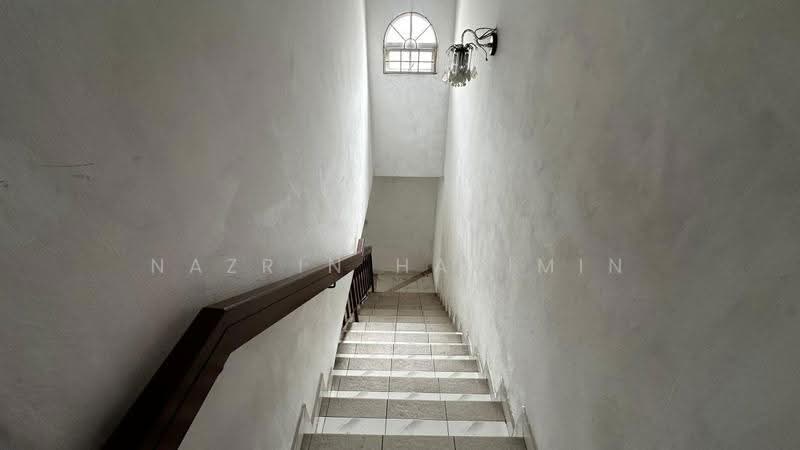2-storey Terraced House for Sale in Puncak Alam (Selangor) - Nazrin Hakimin - PropertyGuru.com.my