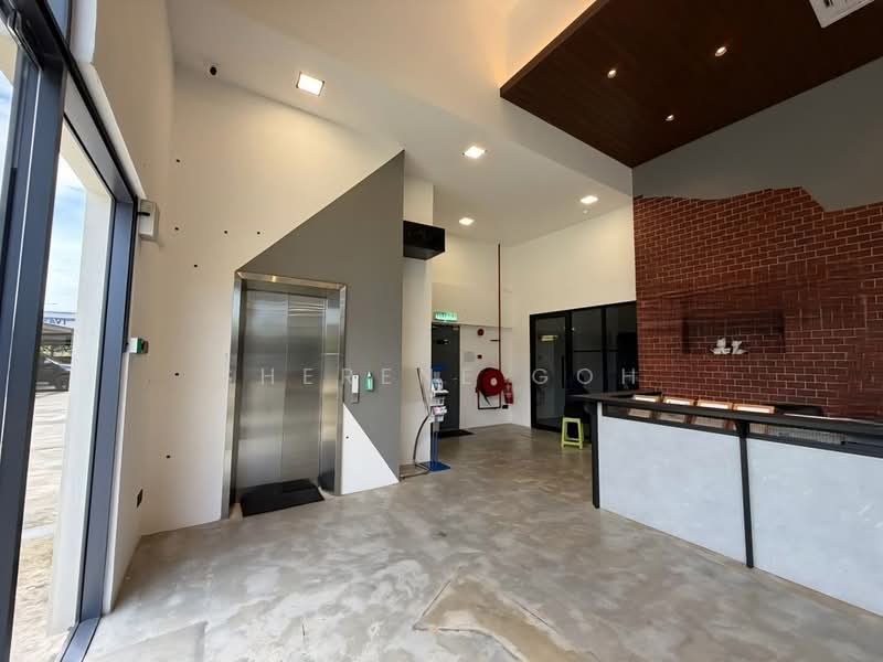 Kilang Terpisah untuk Dijual di Bandar Bukit Raja (Klang) - Sherene Goh - Entrance - PropertyGuru.com.my