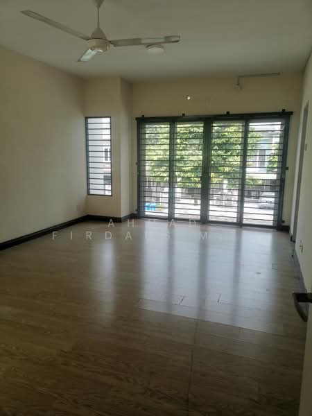 Terraced House for Sale in Alam Impian Ttdi (Shah Alam) - Ahmad Firdaus Mahmod - Living Room - PropertyGuru.com.my