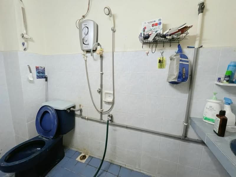 2-storey Terraced House for Sale in Bandar Menjalara (Kuala Lumpur) - Alven Lim - Bathroom - PropertyGuru.com.my