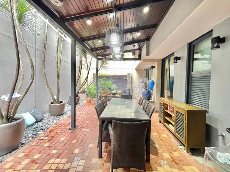 Bungalow for Sale in Bukit Jelutong (Shah Alam) - Azmi . - Exterior - PropertyGuru.com.my
