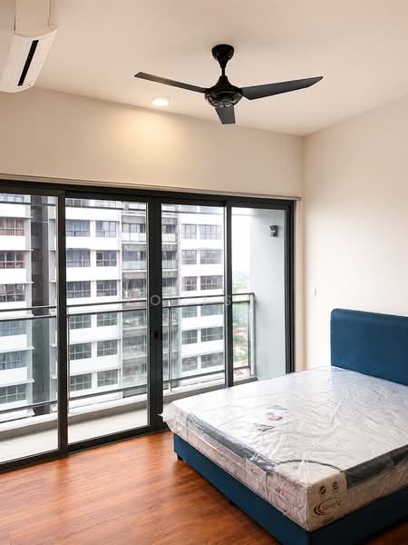 Service Residence for Rent at Seventeen Mall & Residences (Biji Living) - Louis . - PropertyGuru.com.my