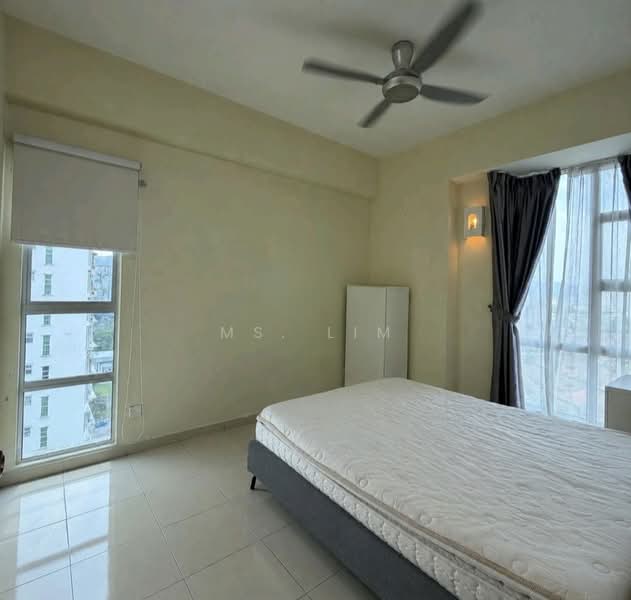 Pangsapuri untuk Dijual di Idaman Iris - Ms. Lim - Bedroom - PropertyGuru.com.my