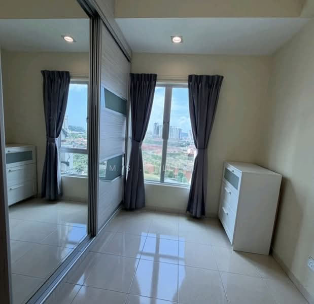 Pangsapuri untuk Dijual di Idaman Iris - Ms. Lim - Bedroom - PropertyGuru.com.my