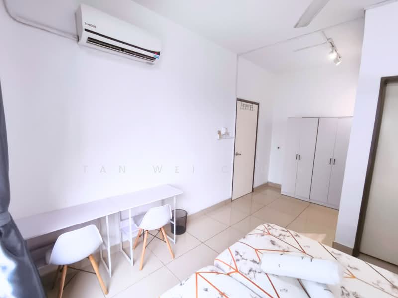 Servis Apartment untuk Disewa di Platinum Lake PV 21 - Tan Wei Chuen - Bedroom - PropertyGuru.com.my