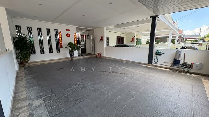2.5-storey Terraced House for Sale in Taman Teratai Indah (Butterworth) - Amy Tan - Exterior - PropertyGuru.com.my