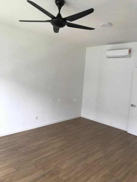 Rumah Teres untuk Disewa di Bandar Tropicana Aman (Telok Panglima Garang) - Aiman Haziq - Interior - PropertyGuru.com.my