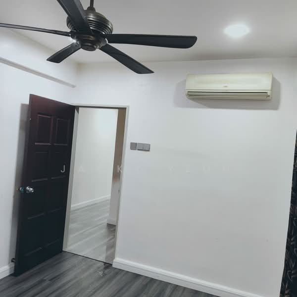 Condominium for Rent at Sea View Tower - Jacky Yeoh - Interior - PropertyGuru.com.my