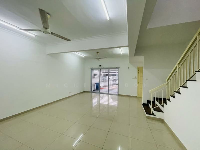 2-storey Terraced House for Sale in Kemuning Utama (Shah Alam) - Michelle Boh - Living Room - PropertyGuru.com.my