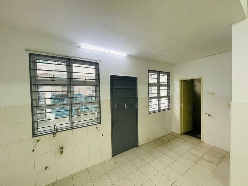 2-storey Terraced House for Sale in Kemuning Utama (Shah Alam) - Michelle Boh - Interior - PropertyGuru.com.my
