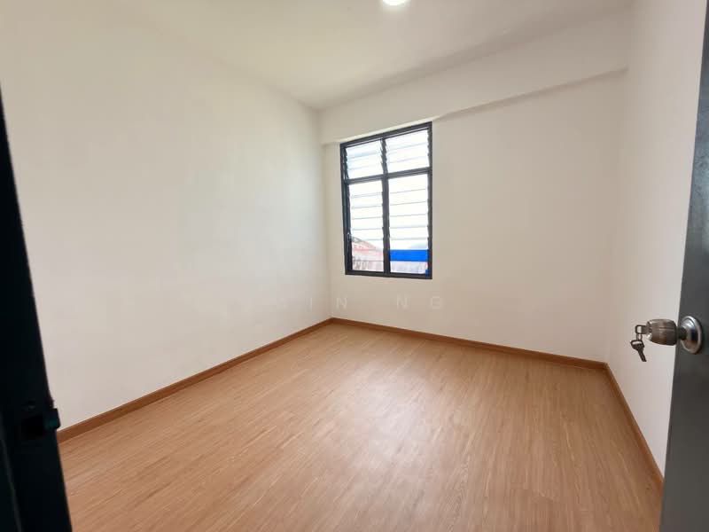 Rumah Flat untuk Dijual di Taman Pontian Utama - Rain Ng - Interior - PropertyGuru.com.my