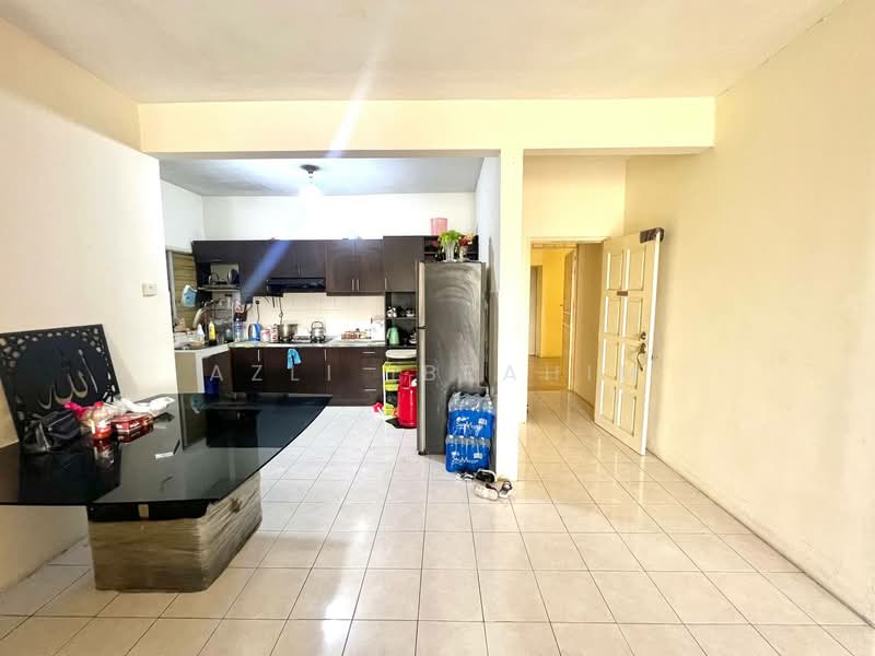 Condominium for Sale at Platinum Hill PV 5 - Azli Ibrahim - Kitchen - PropertyGuru.com.my