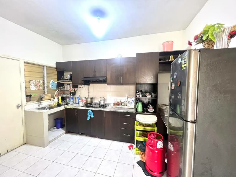 Condominium for Sale at Platinum Hill PV 5 - Azli Ibrahim - Kitchen - PropertyGuru.com.my