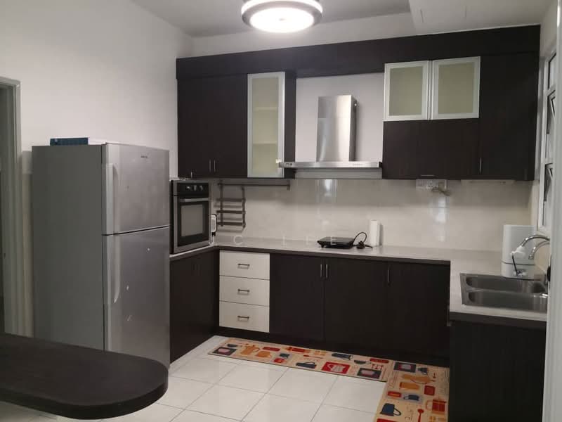 Condominium for Sale at Sterling - Jc Lee - Kitchen - PropertyGuru.com.my
