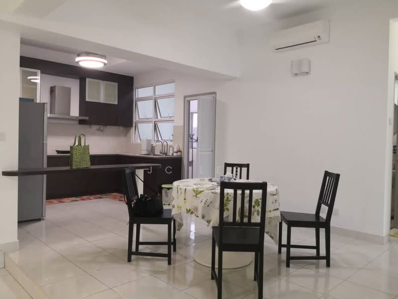 Condominium for Sale at Sterling - Jc Lee - Kitchen - PropertyGuru.com.my
