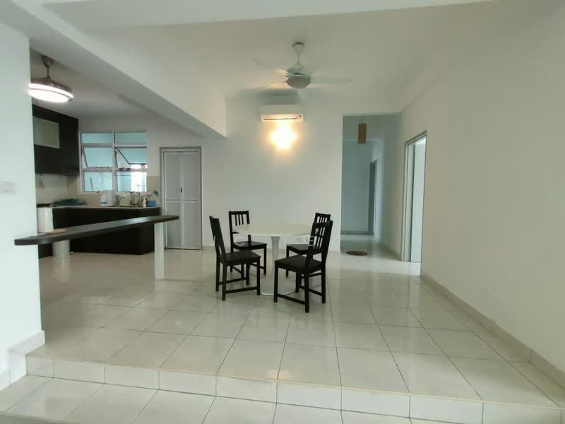 Condominium for Sale at Sterling - Jc Lee - Kitchen - PropertyGuru.com.my