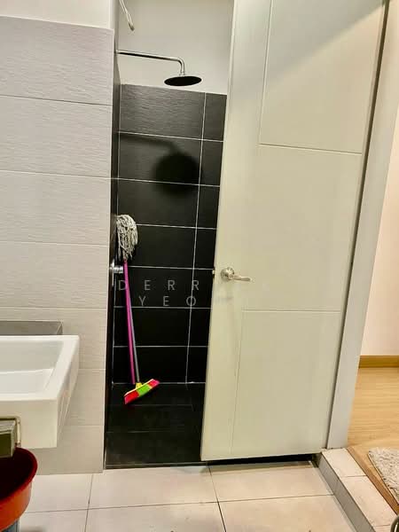Kondominium untuk Disewa di X2 Residency - Derrick Yeong - Bathroom - PropertyGuru.com.my