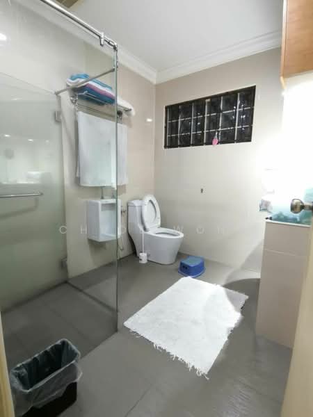 Rumah Teres untuk Disewa di Taman Cuepacs (Cheras) - Chloe Wong - Bathroom - PropertyGuru.com.my