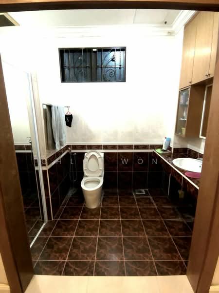 Rumah Teres untuk Disewa di Taman Cuepacs (Cheras) - Chloe Wong - Bathroom - PropertyGuru.com.my