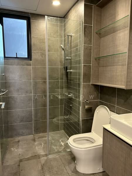 Servis Apartment untuk Disewa di Millerz Square Serviced Residence - Alex Low - Bathroom - PropertyGuru.com.my