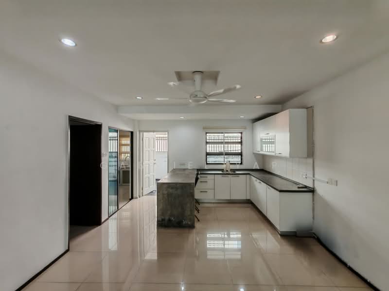 2-storey Terraced House for Rent in Medan Damansara (Damansara Heights) - Gabriel Yap - Kitchen - PropertyGuru.com.my