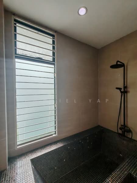 2-storey Terraced House for Rent in Medan Damansara (Damansara Heights) - Gabriel Yap - Bathroom - PropertyGuru.com.my