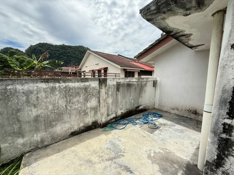 1-storey Terraced House for Sale in Simpang Pulai (Perak) - Ainsley Thong - Exterior - PropertyGuru.com.my