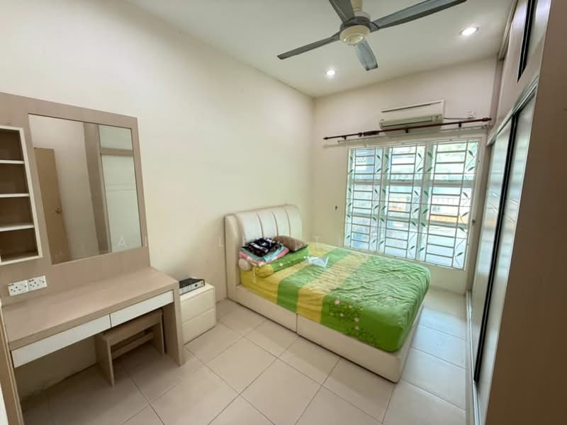 1-storey Terraced House for Sale in Simpang Pulai (Perak) - Ainsley Thong - Bedroom - PropertyGuru.com.my