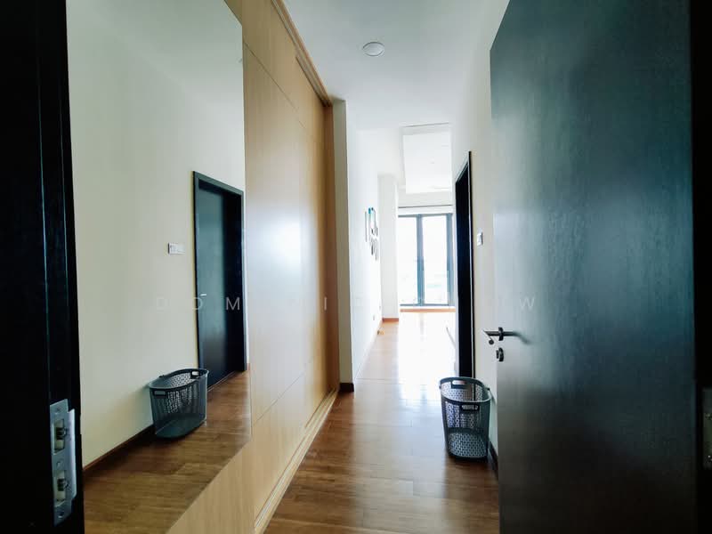 Apartment for Rent at Molek Pine 4 - Dominic Chow - Corridor - PropertyGuru.com.my