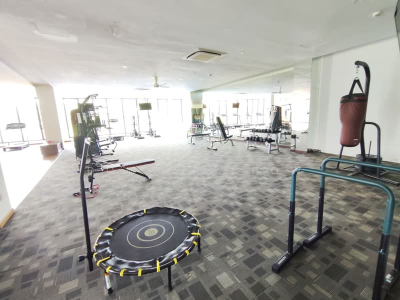 Apartment for Rent at Molek Pine 4 - Dominic Chow - Gym - PropertyGuru.com.my