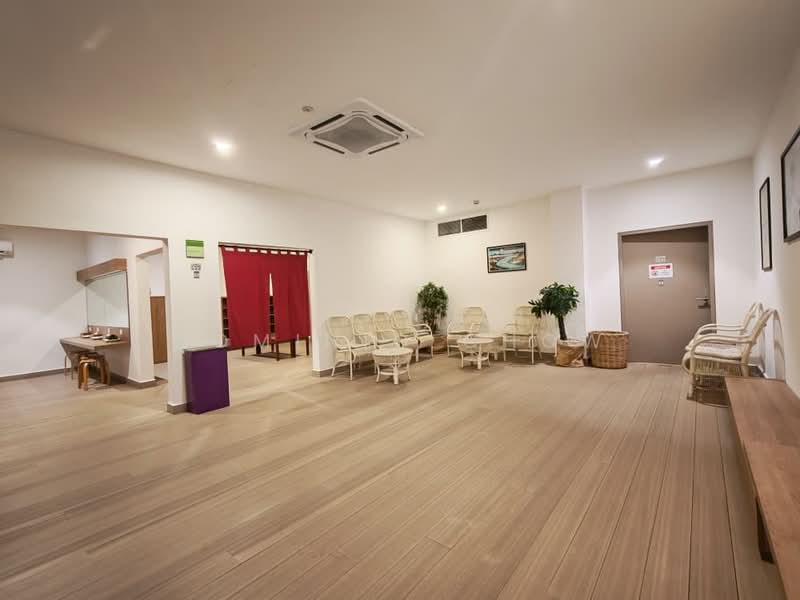 Apartment for Rent at Molek Pine 4 - Dominic Chow - Lobby - PropertyGuru.com.my