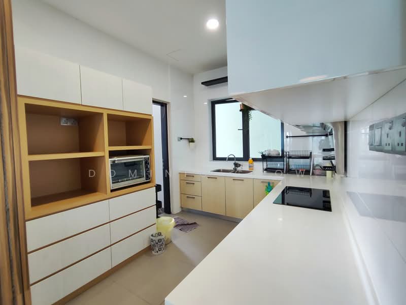 Apartment for Rent at Molek Pine 4 - Dominic Chow - Kitchen - PropertyGuru.com.my