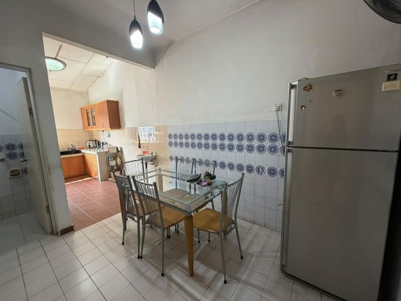 2-storey Terraced House for Sale in Taman Bukit Maluri (Kepong) - Alven Lim - Kitchen - PropertyGuru.com.my