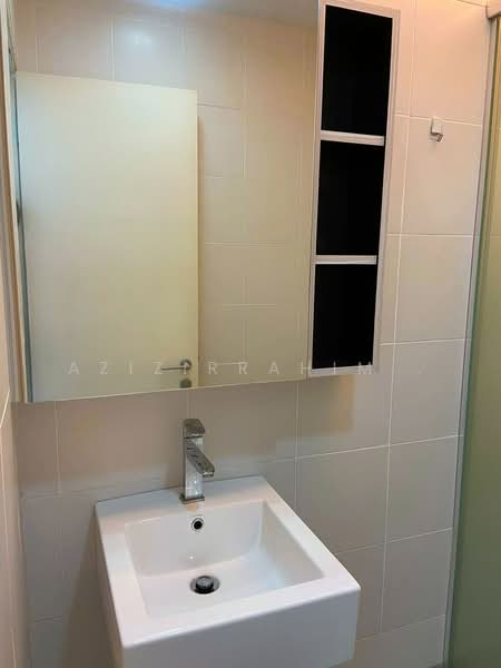 Servis Apartment untuk Disewa di Garden Plaza - Azizirrahim . - Bathroom - PropertyGuru.com.my